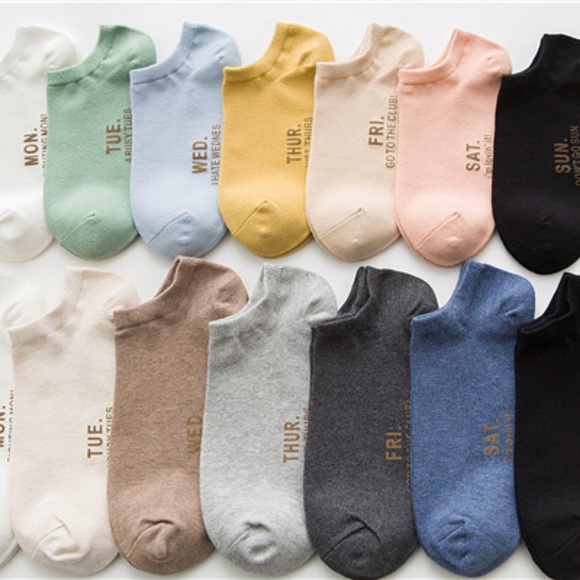 7 Days A Week Cotton His and Hers Socks Gifts - Picture 7 of 8